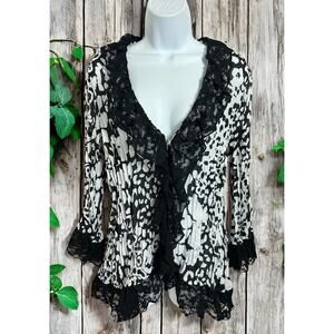 Vtg Y2K Agora Crinkled Pleated Lace Black White Blouse Sz XL V-Neck Goth